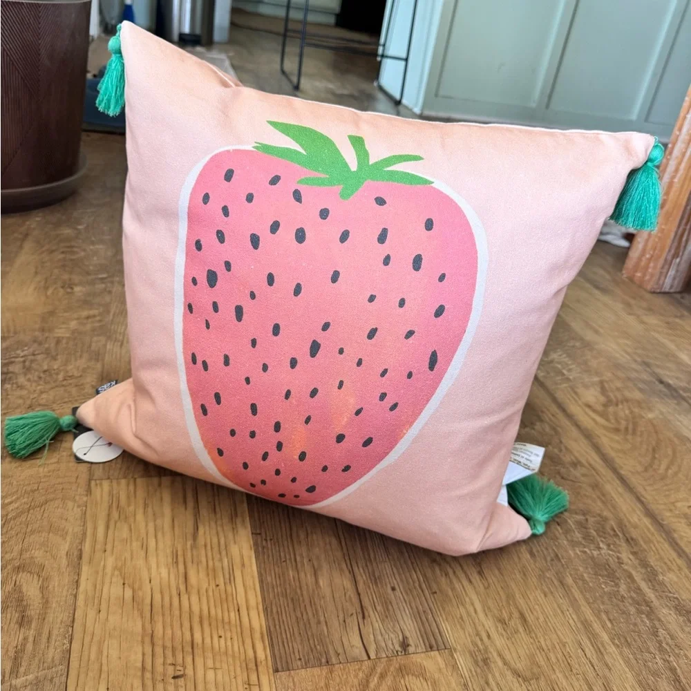 NWT Las Australia Home Collection Watercolor Strawberry Pillow w/ Green Tassels